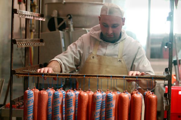 Produktion Fleischwaren Holnburger